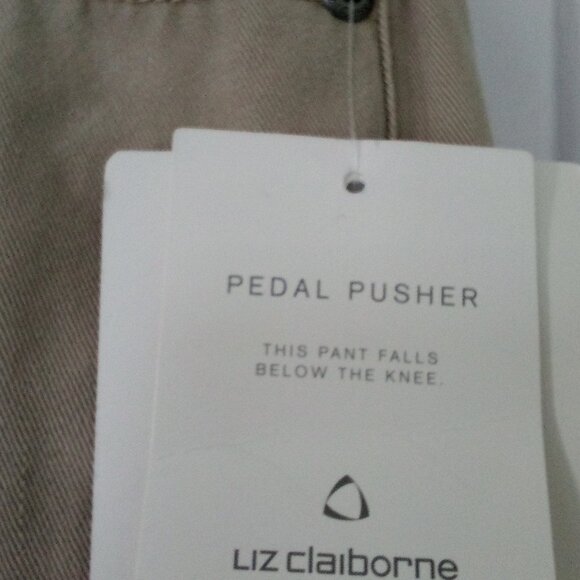 Liz Claiborne New Pedal Pusher Tan Size 16 - Picture 4 of 4